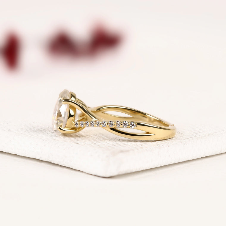 Pear Cut Moissanite Engagement Ring for Women - view 2