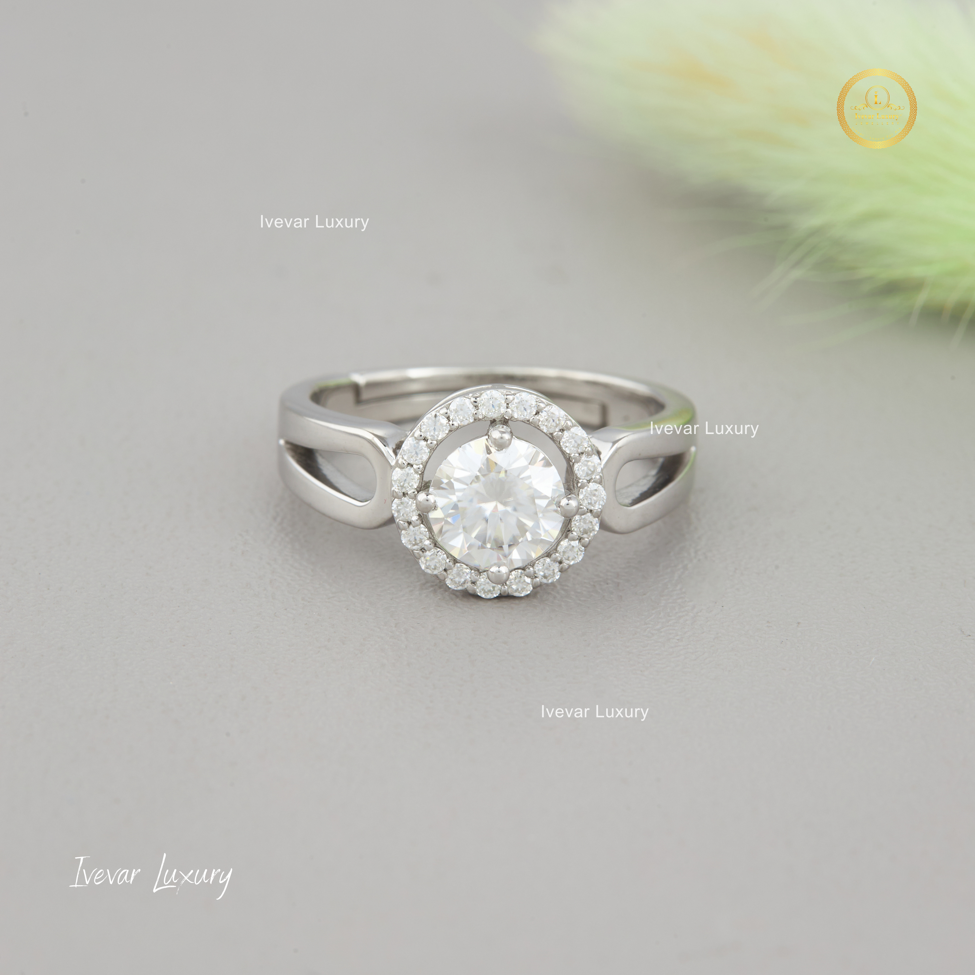 Ivevar 925 Silver Round Moissanite Diamond Engagement Ring For Women