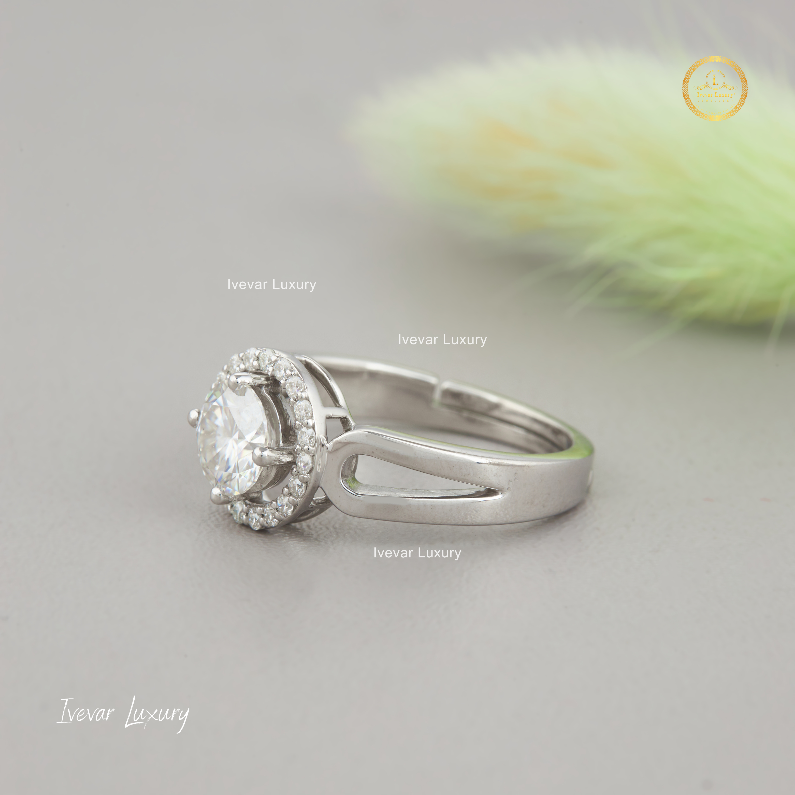 Ivevar 925 Silver Round Moissanite Diamond Engagement Ring For Women