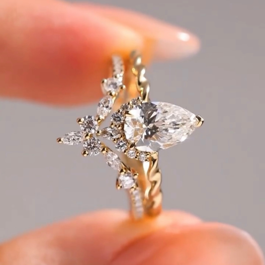 1.00 CT Pear Cut Lab Grown Diamond Bridal Set with Curved Enhancer - view 4