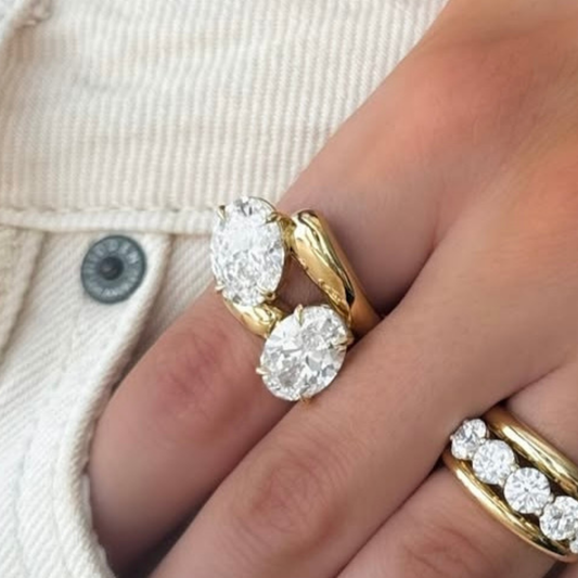 Oval Toi et Moi Ring Moissanite Bypass Ring - view 3