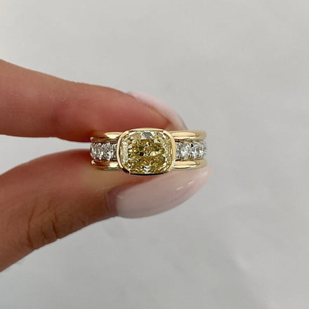 Cushion Cut Moissanite Ring With Round Side stone Band