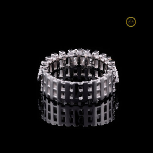 Round Lab Diamond Ladder Pave Statement Ring - view 4