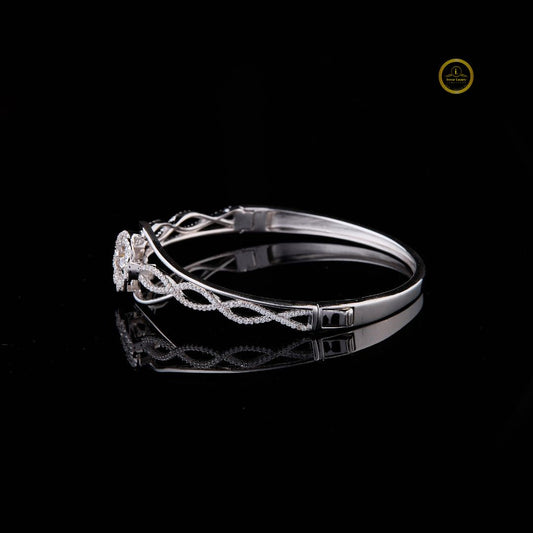 Intertwined Infinity Round Floral Motif Bracelet - view 3