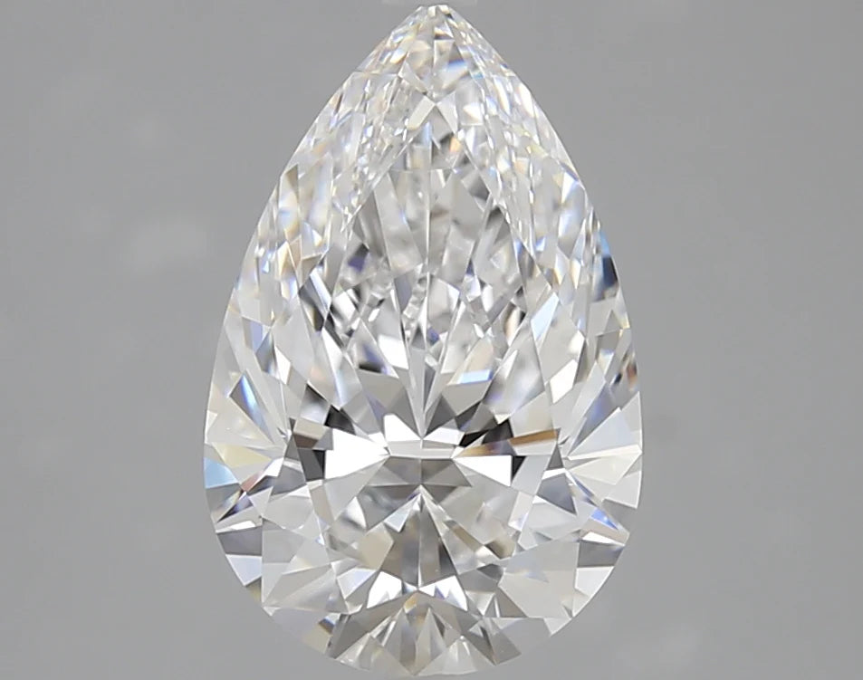 Fine 3.02 CT Pear Shape D Color VVS2 Clarity Moissanite Diamond For Wide Blue