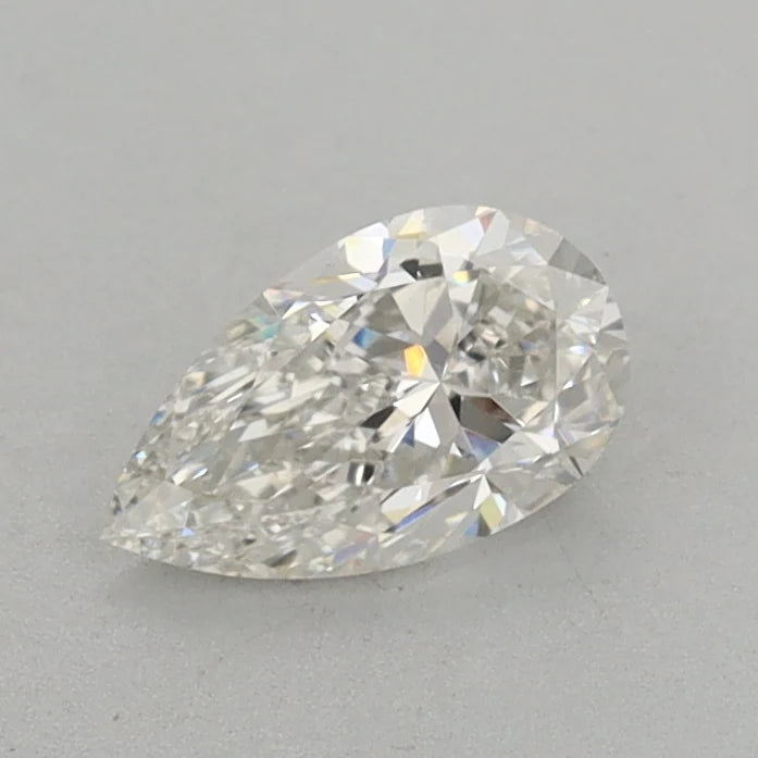 Latest 0.55 CT Pear Shape F Color VVS2 Clarity Moissanite Diamond For Gold Light