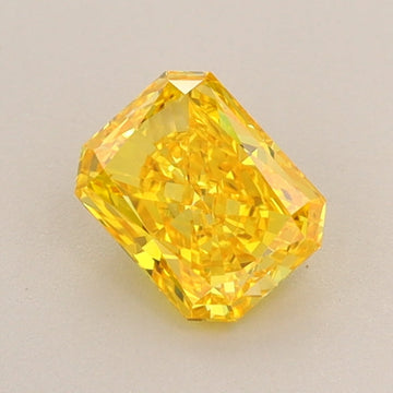 Luxury 0.67 CT Radiant Shape Fancy Vivid Yellow Color VVS1 Clarity Lab Grown Diamond For Still Flame