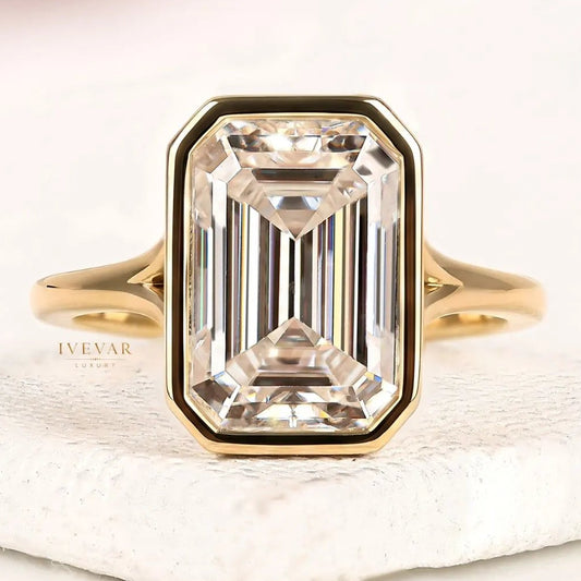 Bezel Setting Emerald Lab Grown Diamond Solitaire Engagement Ring