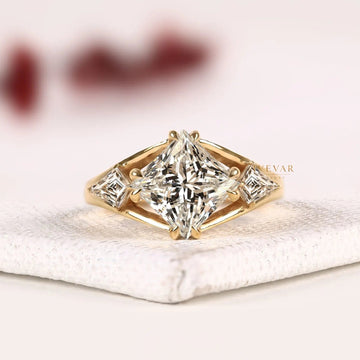Kite Set Princess Cut Moissanite Diamond Three Stone Engagement Ring