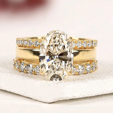 Oval Cut Moissanite Diamond Bridal Ring Set with Pave Bands