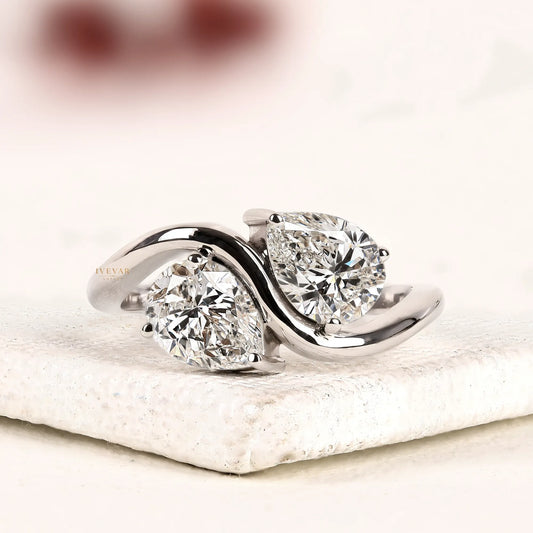 5.00 TWC Infinity Twist Pear Cut Lab Grown Diamond Ring Elegant Dual Stone Luxury Ring for Timeless Love