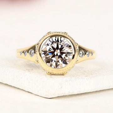 3.00 CT Ivevar Regal Halo Round Brilliant Moissanite Diamond Ring in Yellow Gold