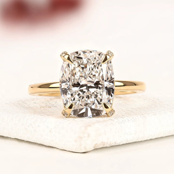 3.CT Ivevar Luxury Cushion Moissanite Cut Solitaire Diamond Ring in Yellow Gold