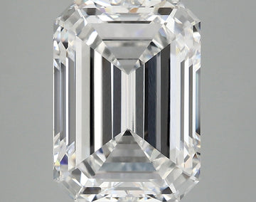 Shiny 5.01 CT Emerald Shape D Color VS1 Clarity Lab Grown Diamond For Kind Hours