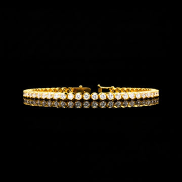 5.2 TCW Minimalist to Maximalist Trendy Moissanite Diamond Aurora Luxe Tennis Bracelet By Ivevar