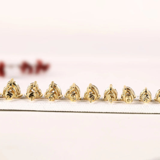 Heart Shape Stud Earring For Love - view 3