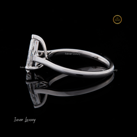 S925 Silver Ring White 1.00CT Pear Cut Lab Grown Diamond Wedding Ring by Ivevar