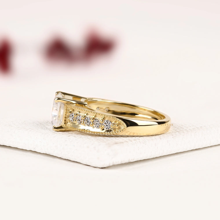 Radiant Cut Moissanite Solitaire Engagement Ring with Split Shank Band - view 2