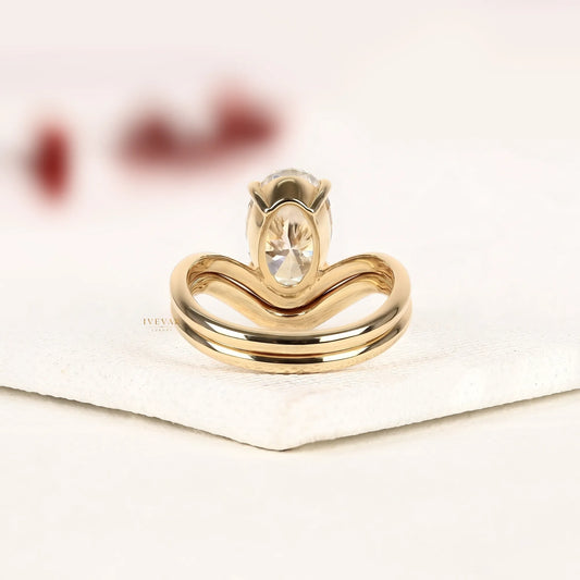 Curved Oval Cut Lab Diamond Bridal Ring Set - view 3