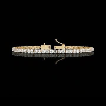 4.32 TCW Elegant Moissanite Diamond Tennis Bracelet with Round Brilliant Cut Stones for Luxurious Sophistication By Ivevar