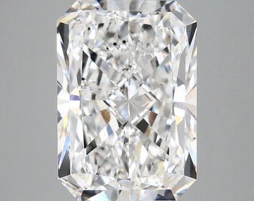 Stylish 5.02 CT Radiant Shape D Color SI1 Clarity Lab grown Diamond For No Rush