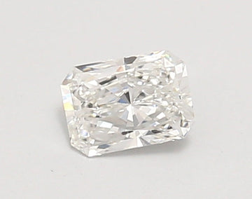 Stunning 0.50 CT Radiant Shape E Color VVS1 Clarity Lab Grown Diamond For Soft Days