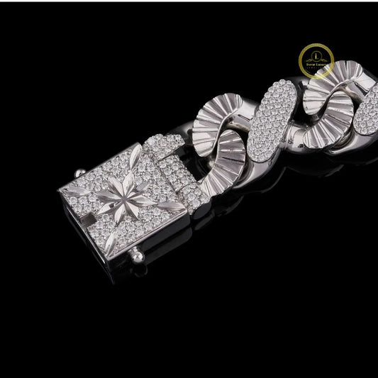 Alternating Pave Moissanite Cuban Link Bracelet - view 4