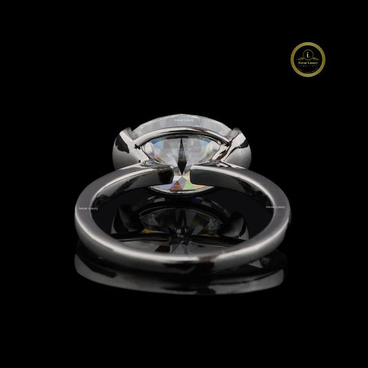 East West Oval Semi Bezel Ring - view 4