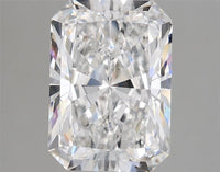 Luxurious 2.49 CT Radiant Shape E Color SI1 Clarity Lab grown Diamond For True Grace