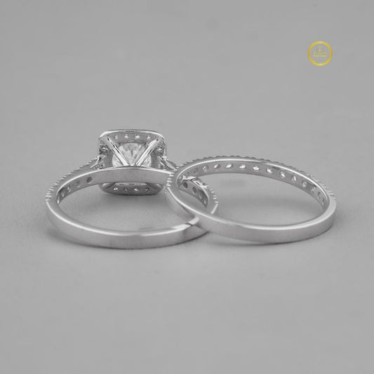Elegant 18K Gold Lab Grown Diamond Ring for Engagement Party