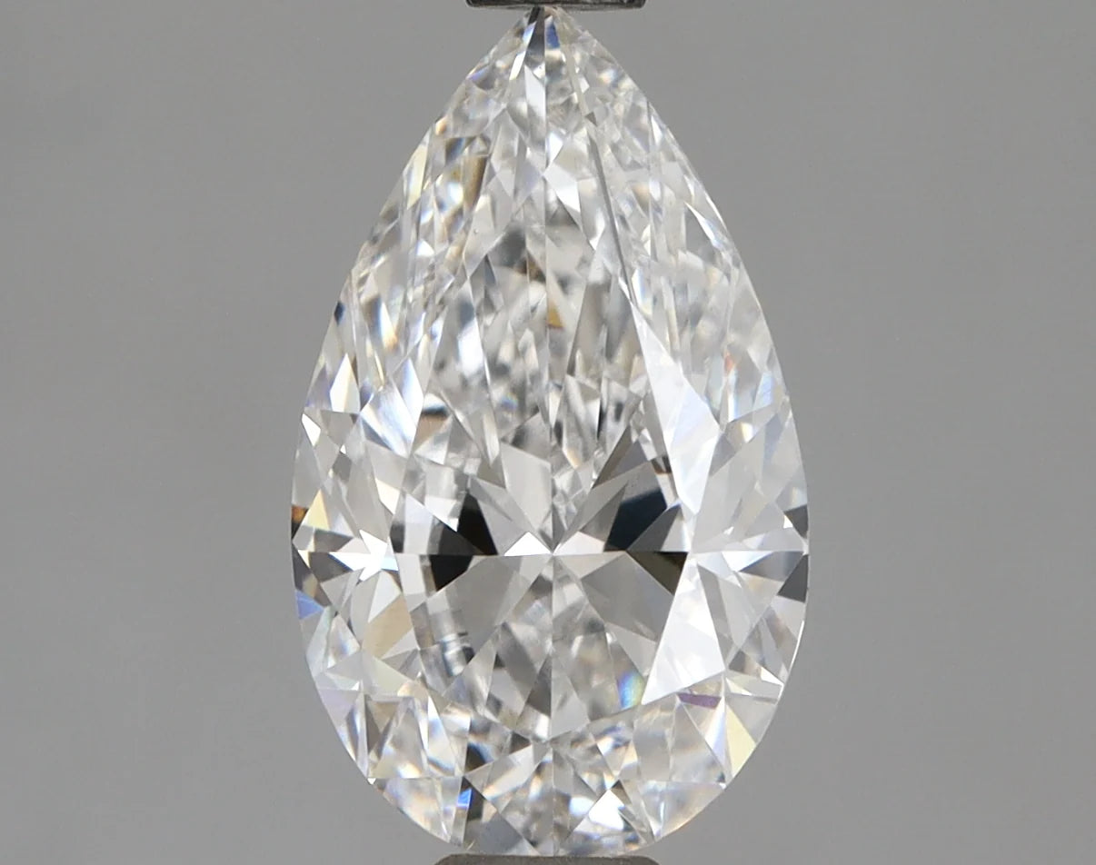 Elegant Of 1.50 CT Pear Shape E Color VS1 Clarity Moissanite Diamond For Gift Ring