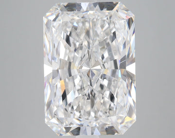 Bright 7.54 CT Radiant Shape E Color SI1 Clarity Lab grown Diamond For Light Remains