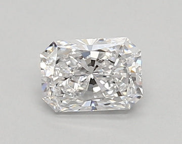 Classic 0.46 CT Radiant Shape D Color VS2 Clarity Lab Grown Diamond For Silver Days