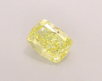 Unique 0.92 CT Radiant Shape Fancy Yellow Color VS2 Clarity Lab Grown Diamond For Bright Wind