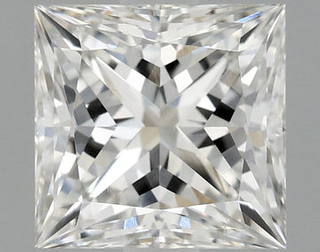 Unique 1.54 CT Cushion Shape F Color VS1 Clarity Lab Grown Diamond For Gold Light