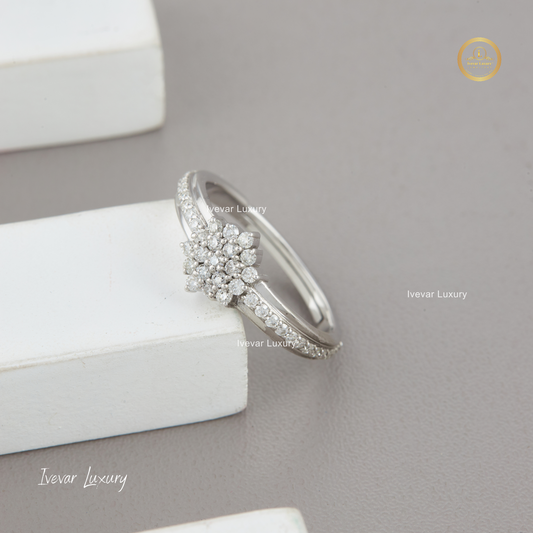 Handmade 925 Silver Moissanite Diamond Ring by Ivevar