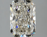 Fantastic Radiant Shape H Color 2.11 CT VS1 Clarity Lab grown Diamond For Cocktail Ring