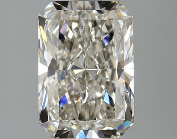 Fantastic Radiant Shape H Color 2.11 CT VS1 Clarity Lab grown Diamond For Cocktail Ring