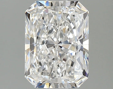 Elegant 1.77 CT Radiant Shape E Color SI1 Clarity Lab grown Diamond For Kind Storm