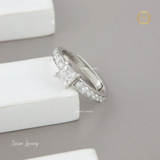 Pure Silver Ring with Natural Diamond by Ivevar