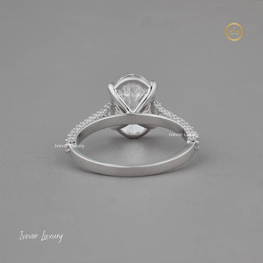 Unique Custom Natural Diamond Ring by Ivevar