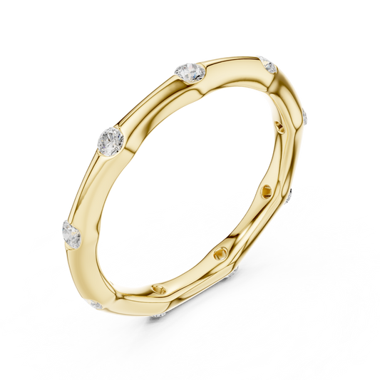 Round Bezel Moissanite Wavy Wedding Band - view 4