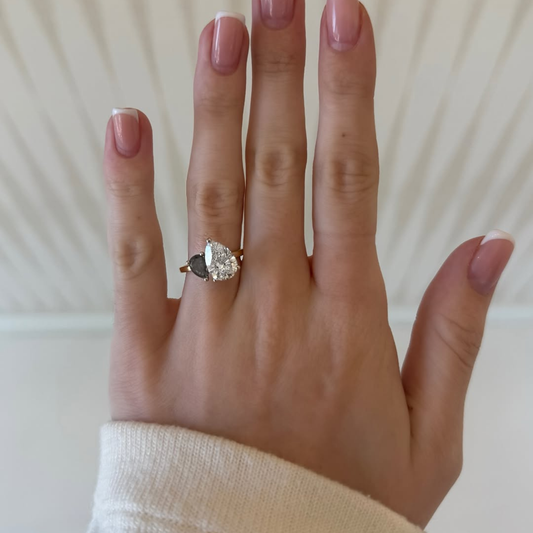 Pear Cut Black and White Lab Diamond Toi et Moi Ring - view 4