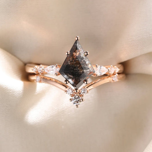 1.75 CT Iconic Black Moissanite Antique Cut Diamond Cocktail Party Ring with White Diamond Accents