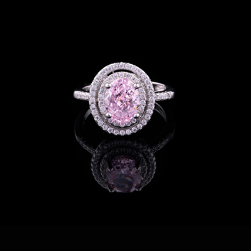 1.35 CT Exquisite Oval Cut Moissanite Diamond Double-Halo Ring Radiating Luxurious Brilliance