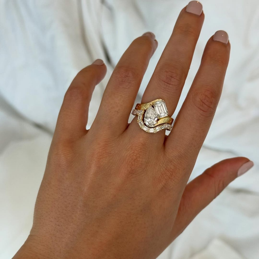 5.62 TCW Luxury Pear & Emerald Cut Toi Et Moi Lab Grown Diamond Vintage Engraved Bridal Set Ring Fine Jewelry