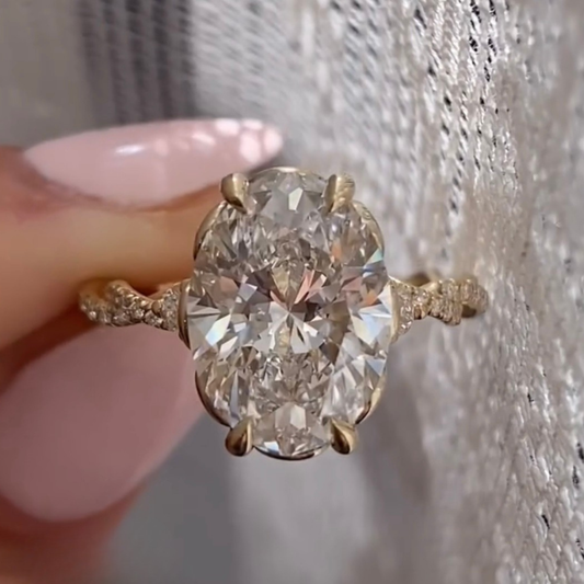 2.00 CT Stunning Oval Cut Moissanite Diamond Engagement Ring With Pavé Band