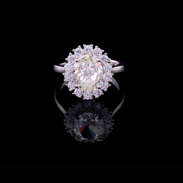 1.50 CT Luxurious Sparkle Oval Cut Halo Lab Diamond Ring of Luminary Dreamstone