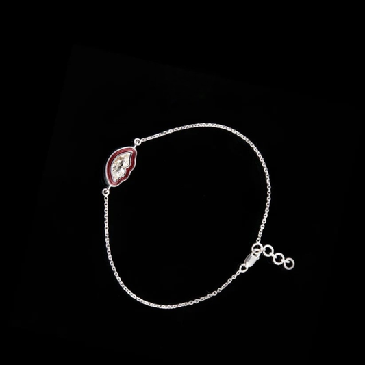 1.75 TCW Elegant Silver Lab Grown Bracelet Showcasing a Distinctive Red Trimmed Antique Stone Minimalist Accessory