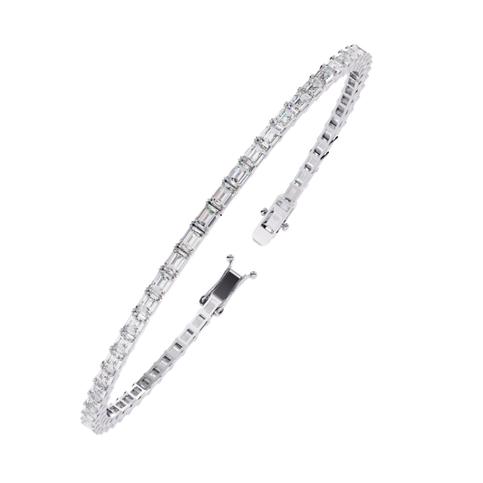 Emerald Tennis Bracelet A Modern Masterpiece of Sparkle - view 4